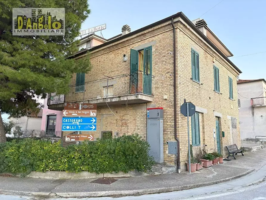 Immagine 3 di Casa indipendente in vendita  in Borgo Miriam 43 a Offida