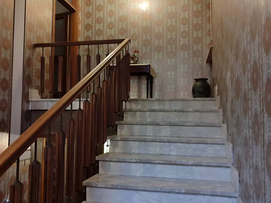 Immagine 30 di Villa in vendita  in Viale Mazzini a Offida