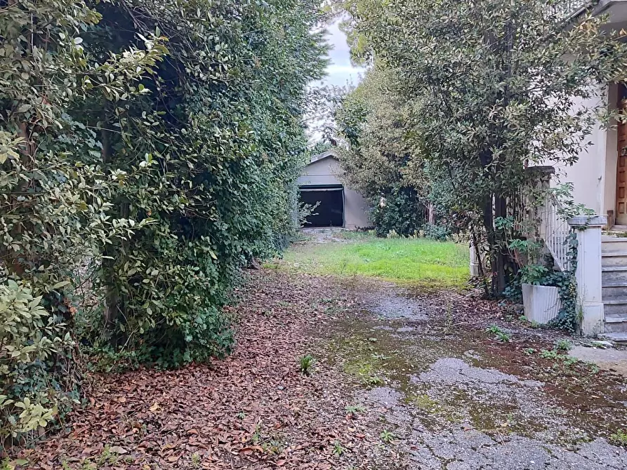 Immagine 40 di Villa in vendita  in Viale Mazzini a Offida