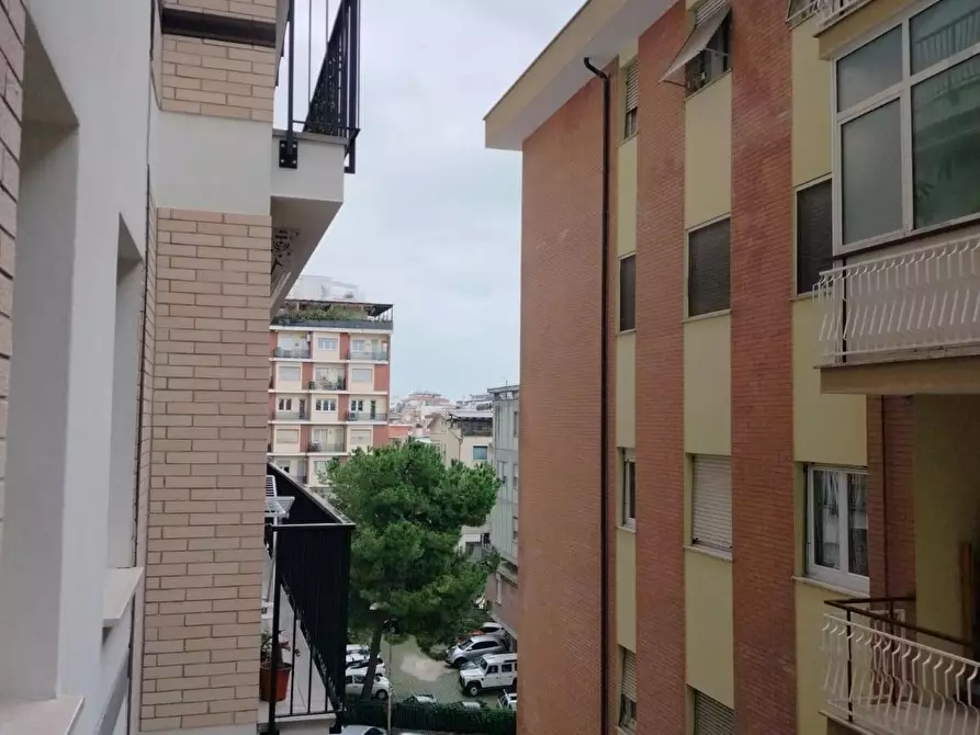 Immagine 12 di Appartamento in vendita  in Viale Alcide de Gasperi 62 a San Benedetto Del Tronto