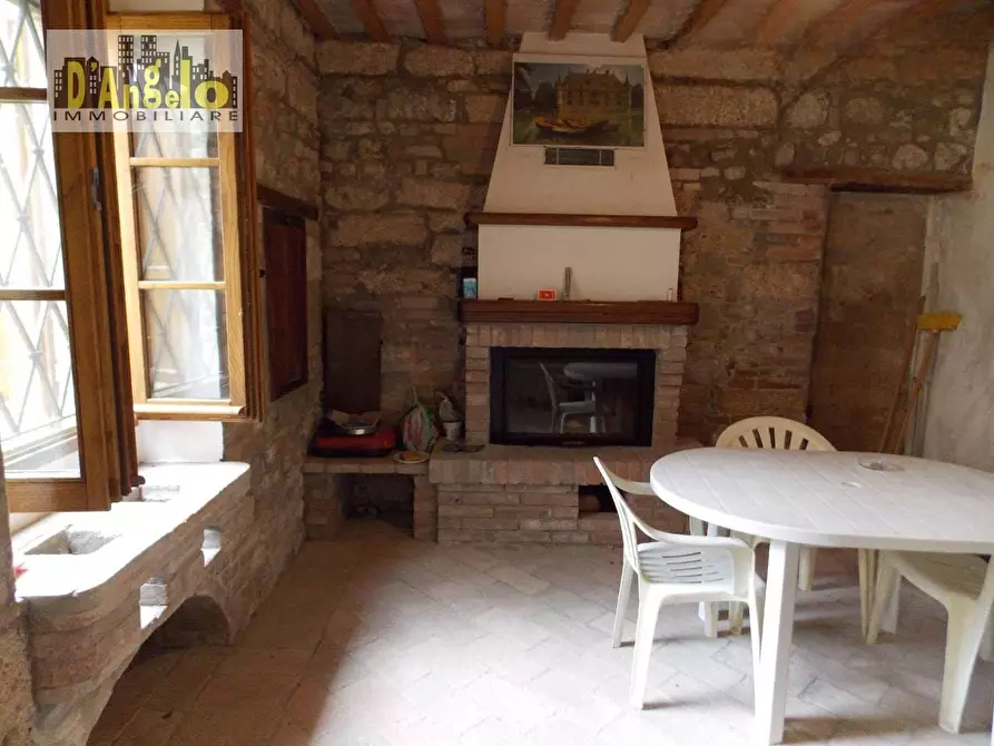 Immagine 6 di Villa in vendita  a Sarnano