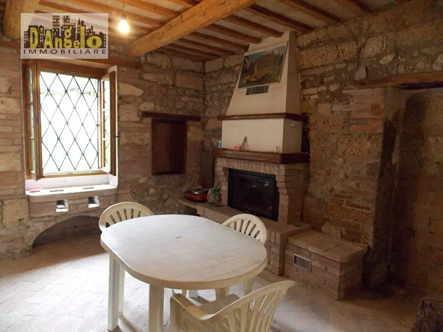 Immagine 7 di Villa in vendita  a Sarnano