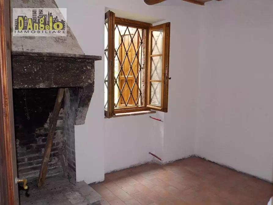 Immagine 12 di Villa in vendita  a Sarnano