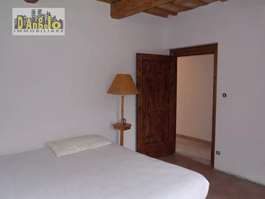 Immagine 14 di Villa in vendita  a Sarnano