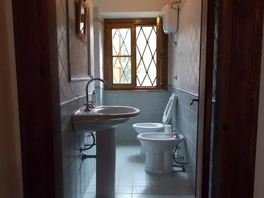 Immagine 16 di Villa in vendita  a Sarnano