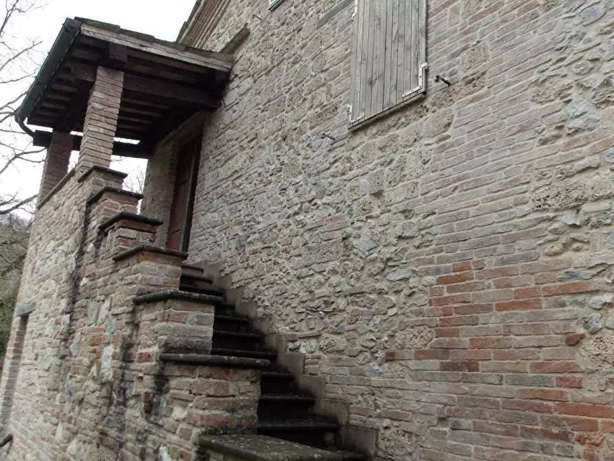 Immagine 19 di Villa in vendita  a Sarnano