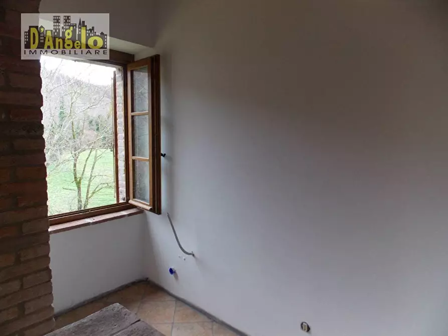 Immagine 25 di Villa in vendita  a Sarnano