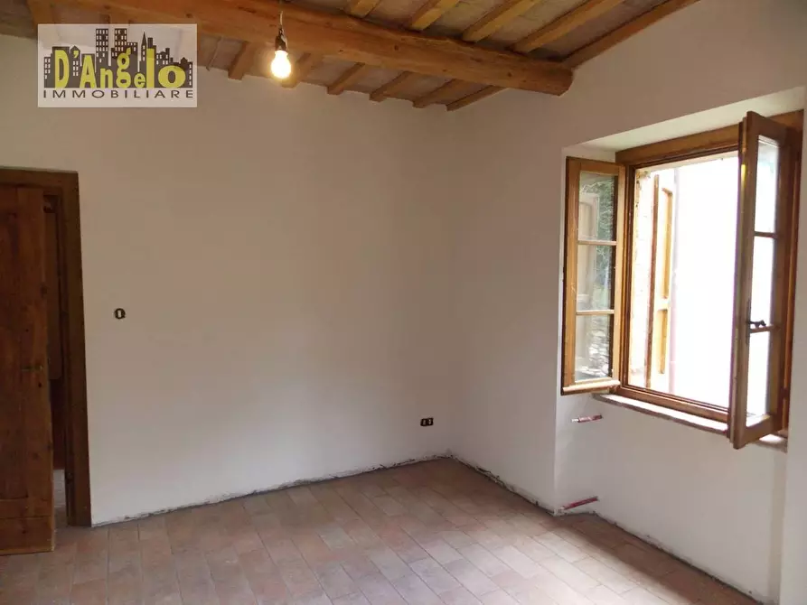 Immagine 29 di Villa in vendita  a Sarnano