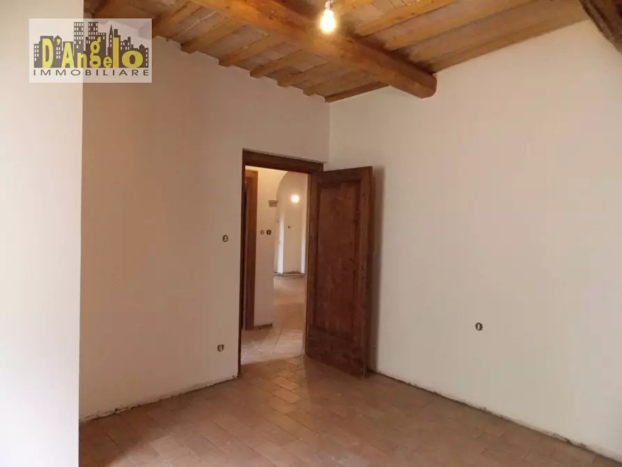 Immagine 30 di Villa in vendita  a Sarnano