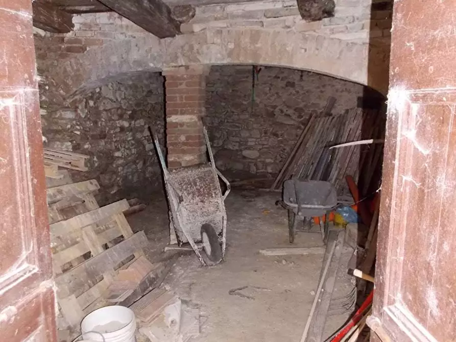 Immagine 37 di Villa in vendita  a Sarnano