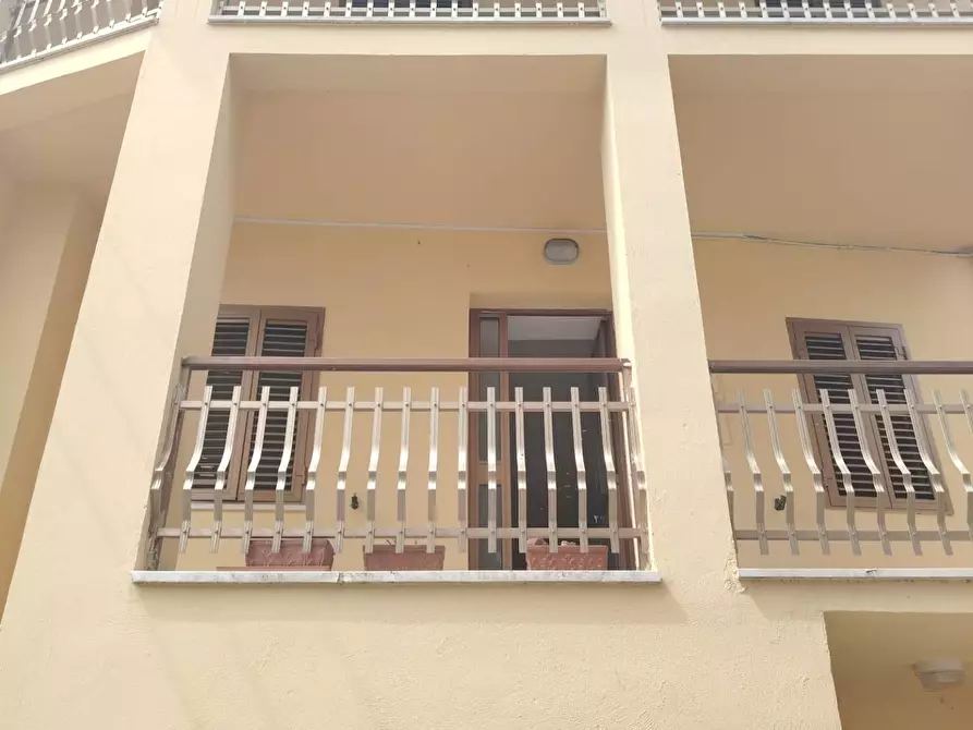 Immagine 3 di Villetta a schiera in vendita  in Piazza Vittorio Emanuele II 10 a Palmiano