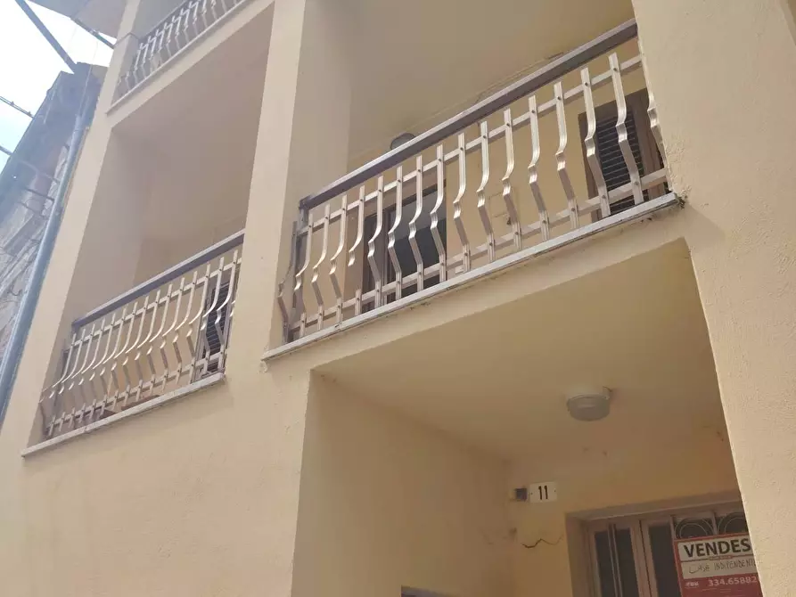 Immagine 1 di Villetta a schiera in vendita  in Piazza Vittorio Emanuele II 10 a Palmiano