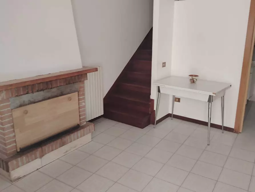 Immagine 7 di Villetta a schiera in vendita  in Piazza Vittorio Emanuele II 10 a Palmiano