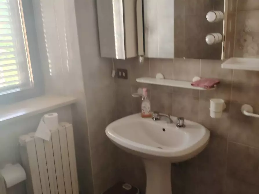 Immagine 16 di Villetta a schiera in vendita  in Piazza Vittorio Emanuele II 10 a Palmiano