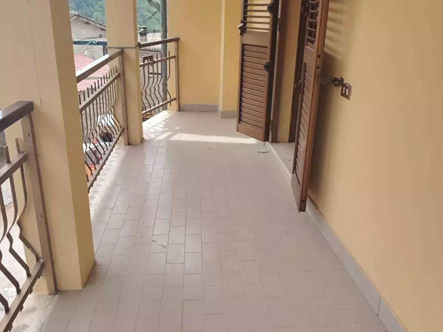 Immagine 19 di Villetta a schiera in vendita  in Piazza Vittorio Emanuele II 10 a Palmiano