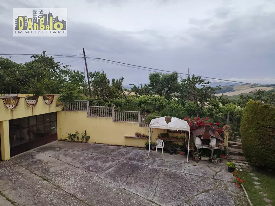 Immagine 32 di Casa semindipendente in vendita  in contrada magnola 6 a Ripatransone