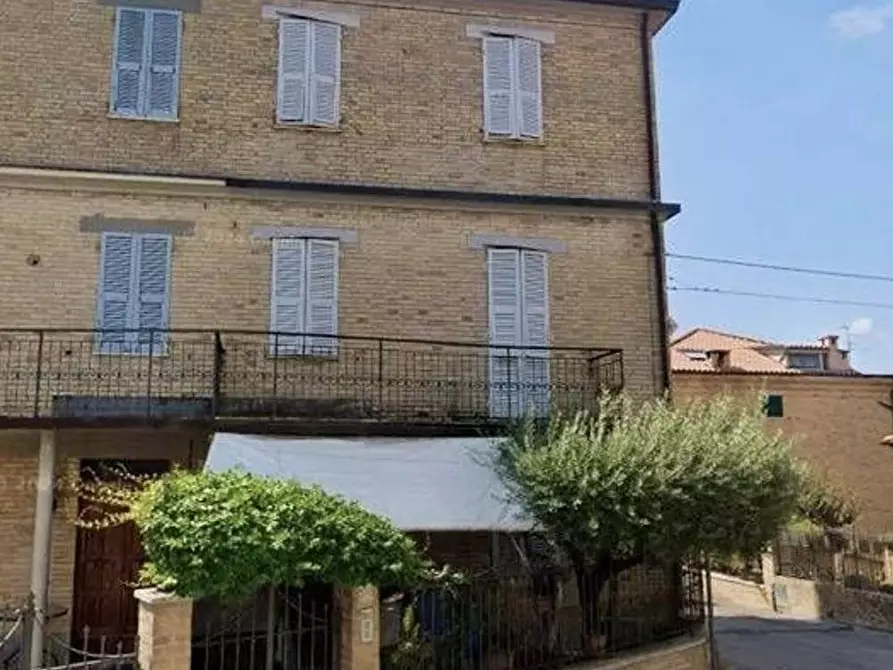 Immagine 1 di Casa indipendente in vendita  in Borgo Cappuccini 46 a Offida