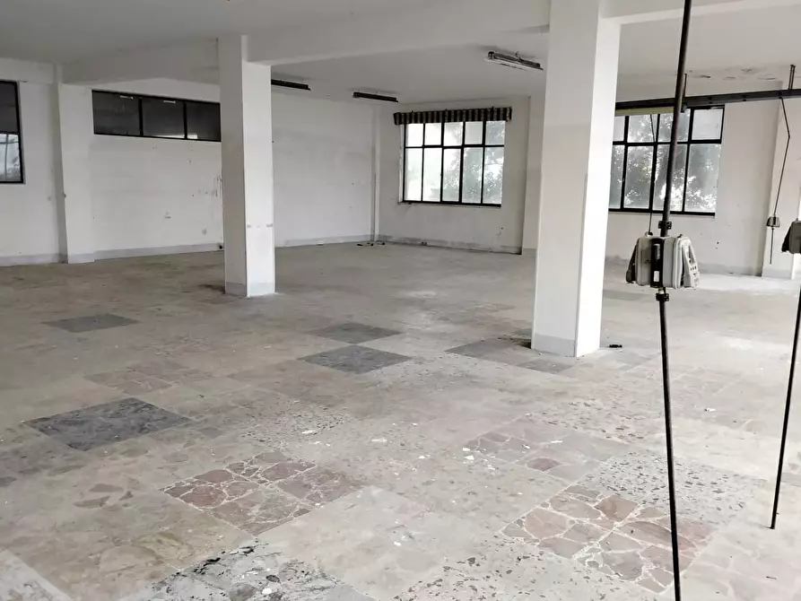 Immagine 5 di Casa indipendente in vendita  in Viale Giuseppe mazzini a Offida