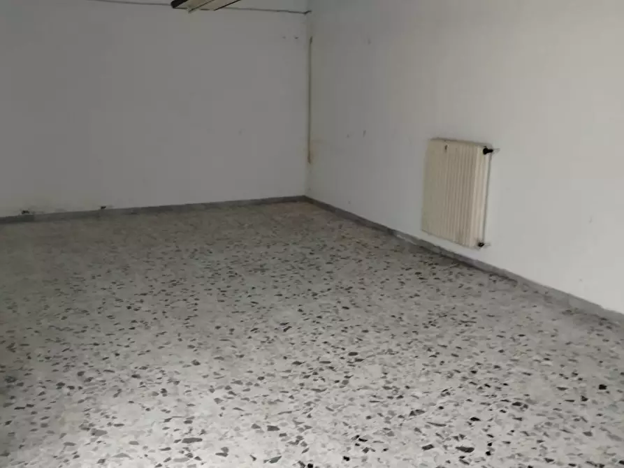 Immagine 12 di Casa indipendente in vendita  in Viale Giuseppe mazzini a Offida