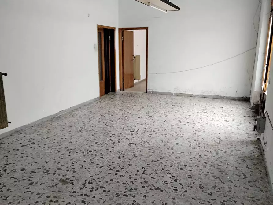 Immagine 13 di Casa indipendente in vendita  in Viale Giuseppe mazzini a Offida