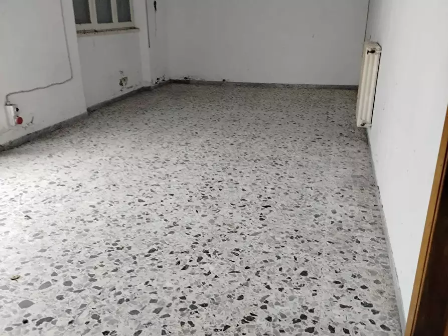 Immagine 14 di Casa indipendente in vendita  in Viale Giuseppe mazzini a Offida