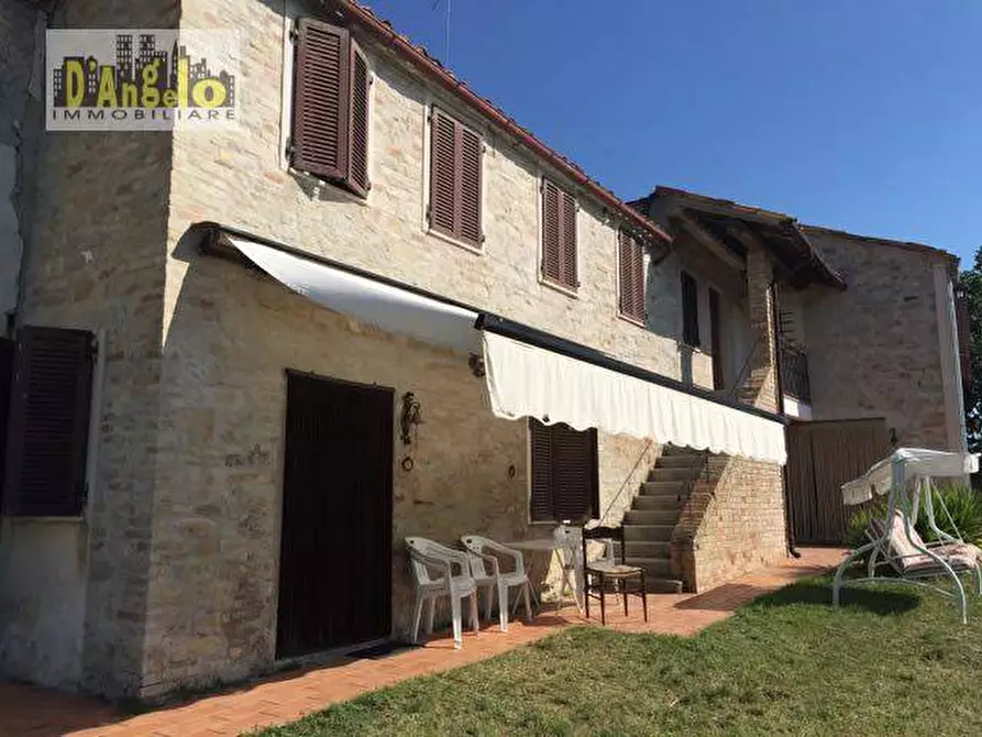 Immagine 2 di Baita in vendita  in Contrada Colle a Rotella