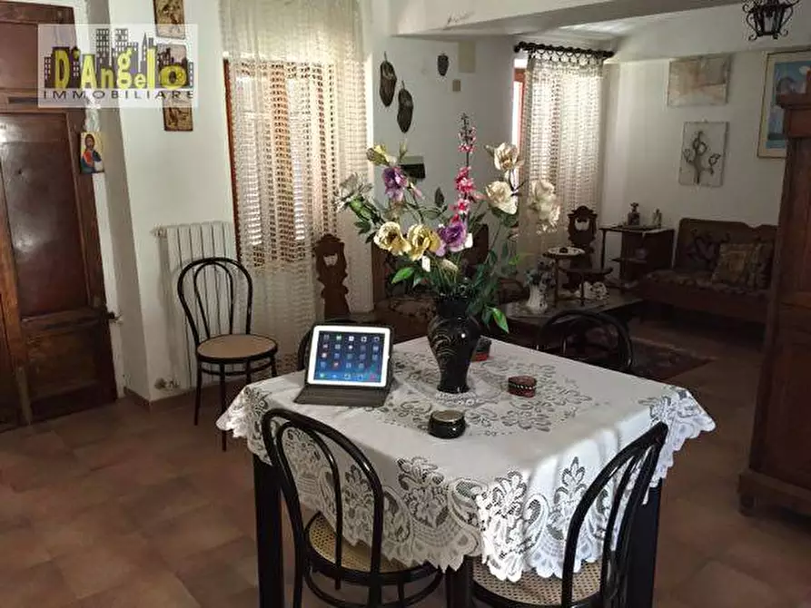 Immagine 20 di Baita in vendita  in Contrada Colle a Rotella