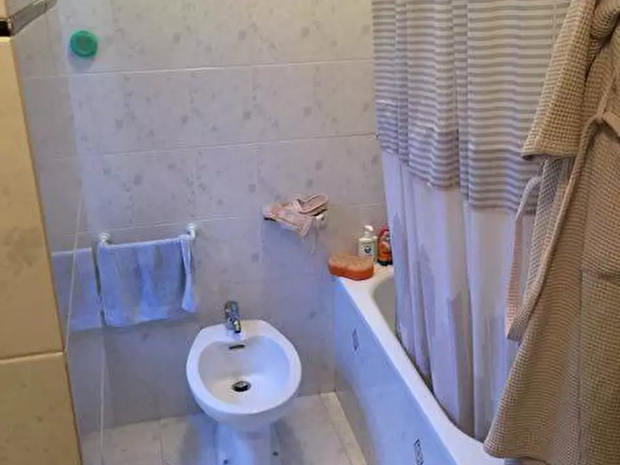 Immagine 25 di Baita in vendita  in Contrada Colle a Rotella