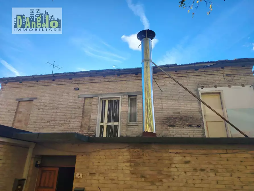 Immagine 2 di Appartamento in vendita  in Contrada Monti 3 a Montalto Delle Marche