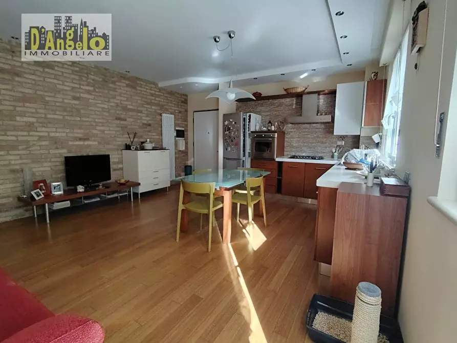 Immagine 3 di Appartamento in vendita  in PIAZZA XX SETTEMBRE 18 a Offida