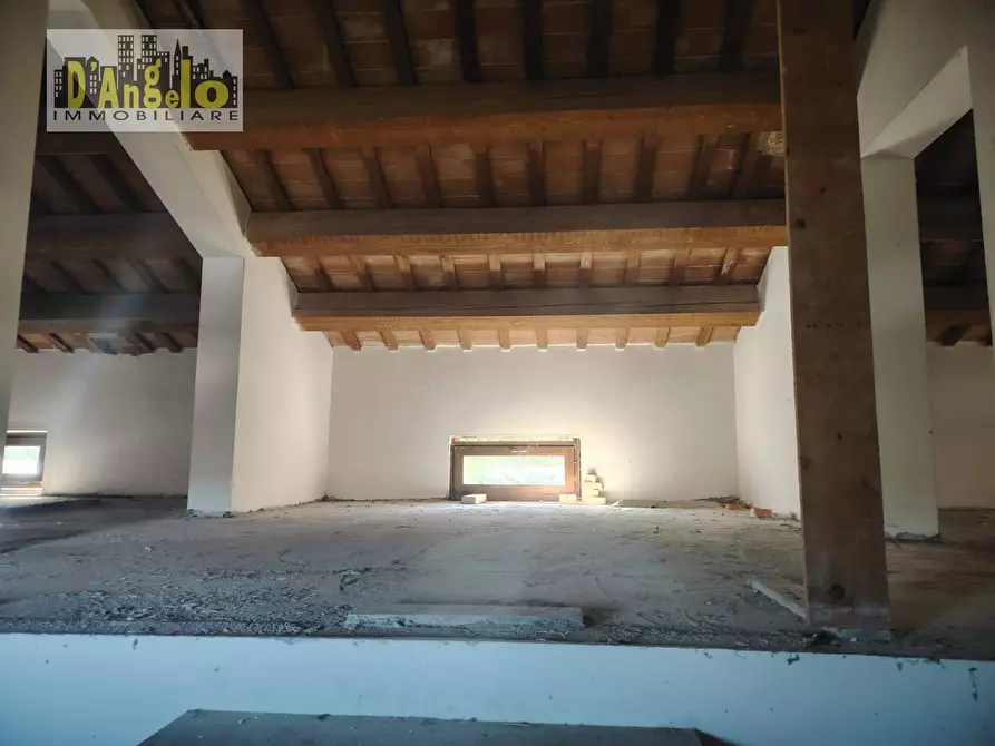 Immagine 18 di Casa indipendente in vendita  in CONTRADA TESINO 216 a Offida