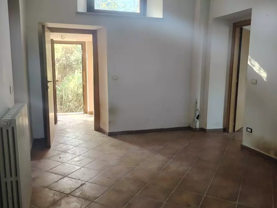 Immagine 5 di Casa indipendente in vendita  in CONTRADA TESINO 216 a Offida