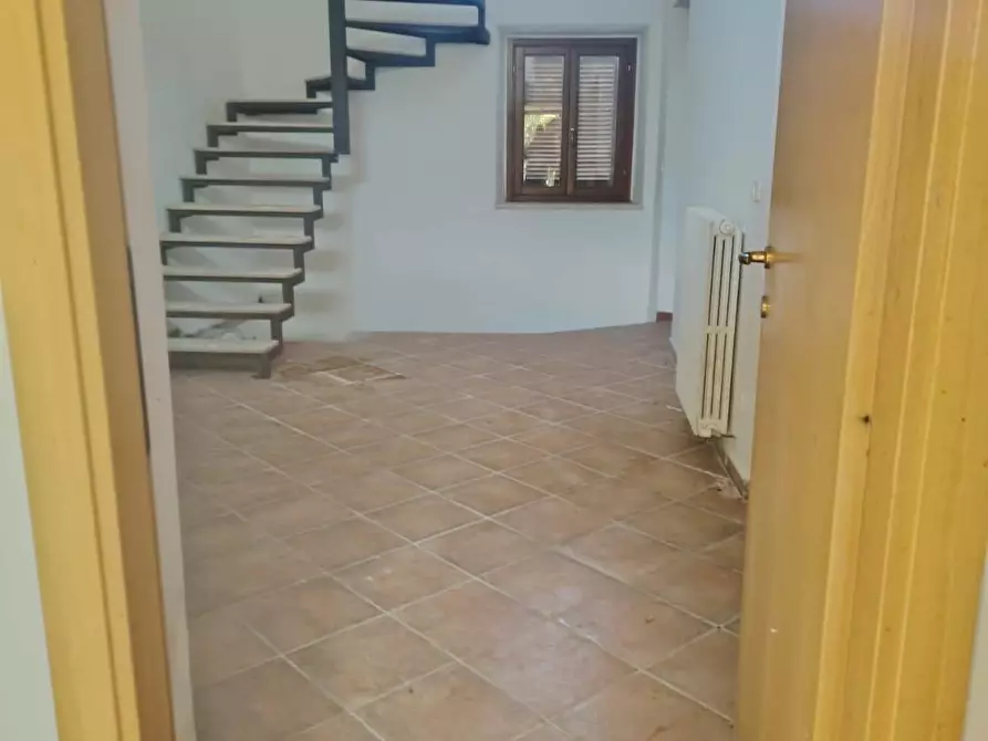Immagine 4 di Casa indipendente in vendita  in CONTRADA TESINO 216 a Offida