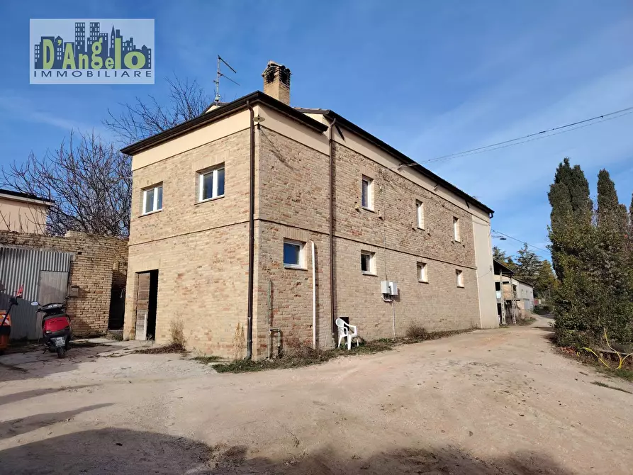 Immagine 2 di Casa indipendente in vendita  in Contrada Grazie a Cossignano