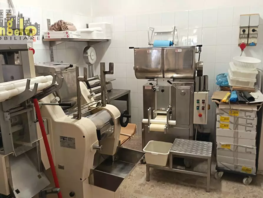 Immagine 7 di Attività commerciale in vendita  in Via Roma 6/A a Offida