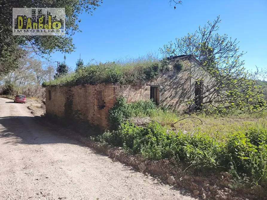 Immagine 1 di Casa indipendente in vendita  in CONTRADA SOLOGNA a Petritoli