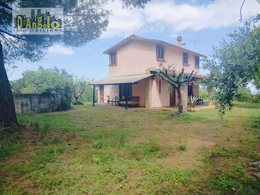 Immagine 1 di Casa indipendente in vendita  a Ripatransone
