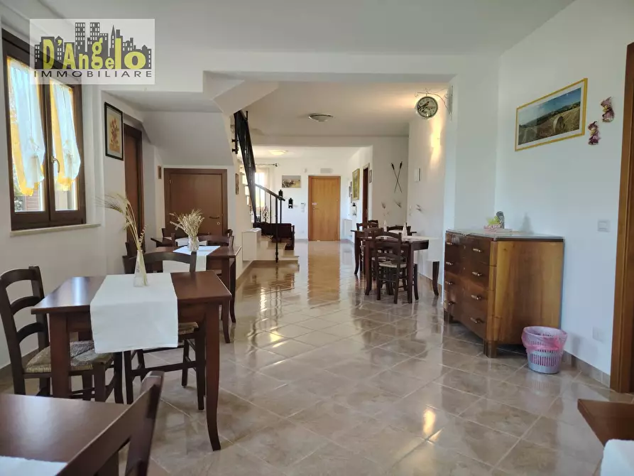 Immagine 14 di Villa in vendita  in Via Tesino 243/B a Offida