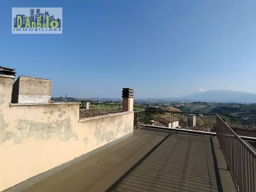 Immagine 42 di Appartamento in vendita  in PIAZZA 20 SETTEMBRE a Offida