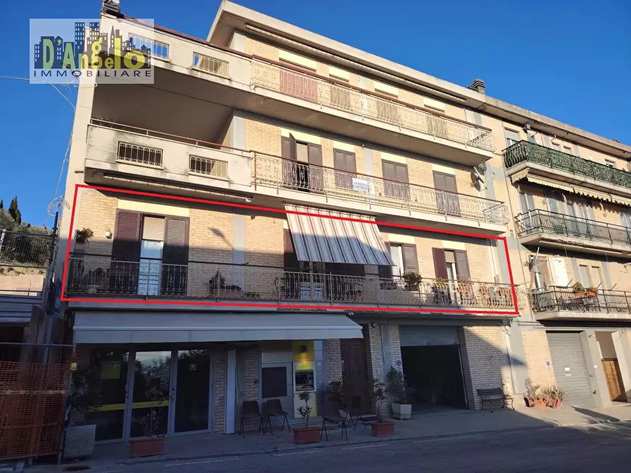 Immagine 1 di Appartamento in vendita  in via Borgo San Paolo 22 a Cossignano