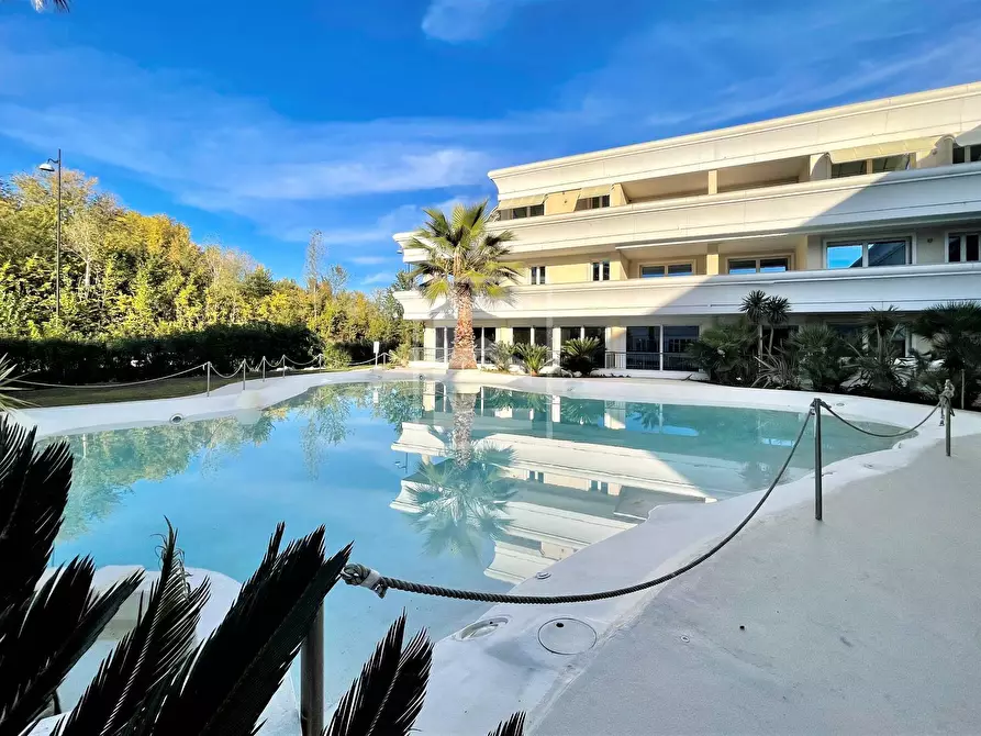 Immagine 22 di Appartamento in vendita  in aureliano a Desenzano Del Garda