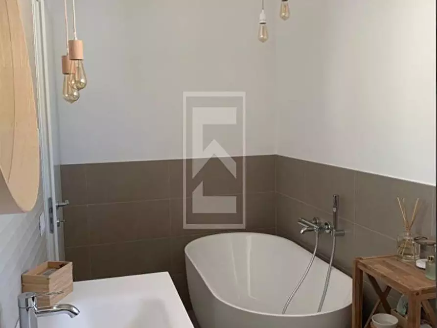 Immagine 28 di Villa in vendita  in Via Lonato a Castiglione Delle Stiviere