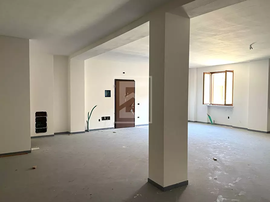 Immagine 8 di Ufficio in vendita  in via trento 5 a Toscolano-Maderno