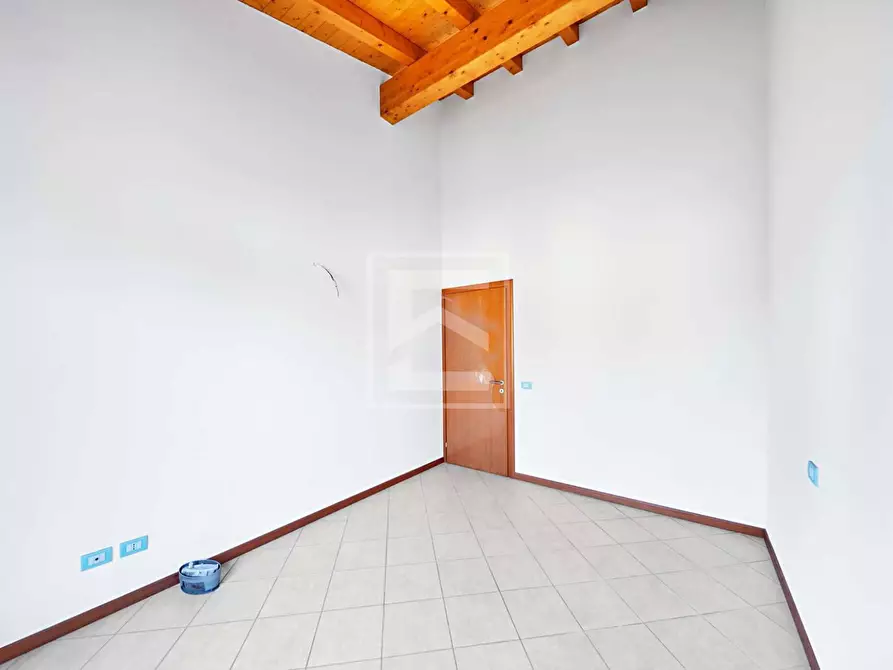 Immagine 5 di Appartamento in vendita  in LUNGOLAGO ZANARDELLI 70 a Toscolano-Maderno