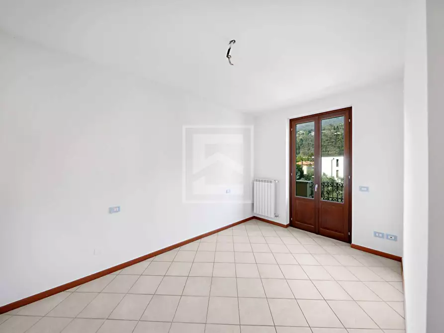 Immagine 5 di Appartamento in vendita  in LUNGOLAGO ZANARDELLI 70 a Toscolano-Maderno