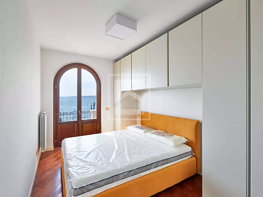 Immagine 7 di Appartamento in vendita  in LUNGOLAGO ZANARDELLI 70 a Toscolano-Maderno