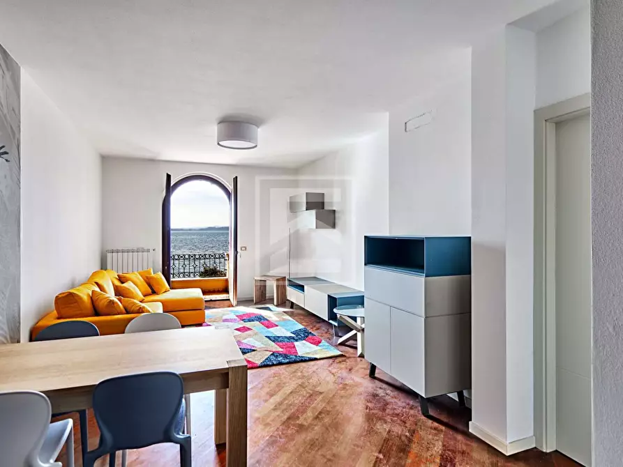 Immagine 9 di Appartamento in vendita  in LUNGOLAGO ZANARDELLI 70 a Toscolano-Maderno