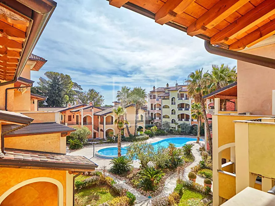 Immagine 12 di Appartamento in vendita  in LUNGOLAGO ZANARDELLI 70 a Toscolano-Maderno