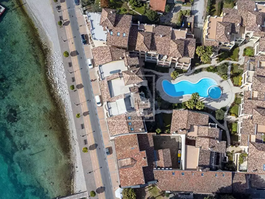 Immagine 15 di Appartamento in vendita  in LUNGOLAGO ZANARDELLI 70 a Toscolano-Maderno