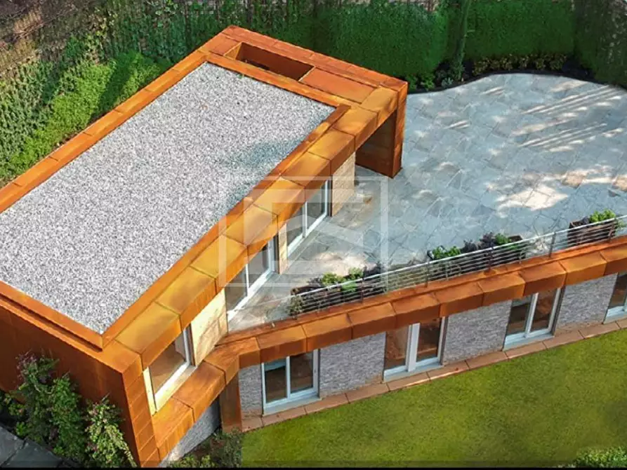 Immagine 47 di Villa in vendita  in Via Cavour a Padenghe Sul Garda